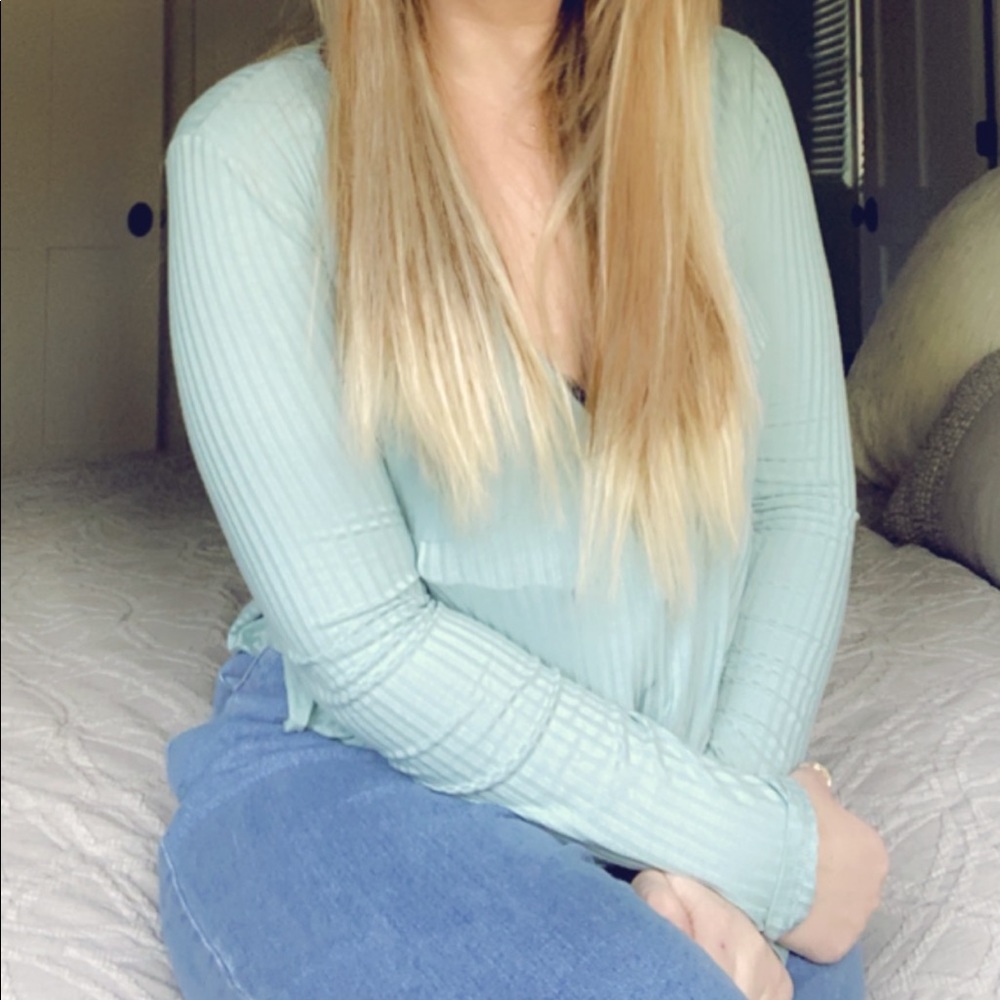 Cropped shirt